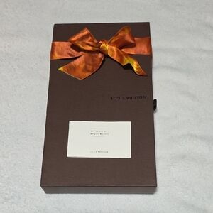 Louis Vuitton Box With Bow